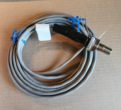 Goulds 9K712 Pressure Transmitter/Cable 300PSI CentriPro Xylem Danfoss 064G6663 - Image 1 of 4