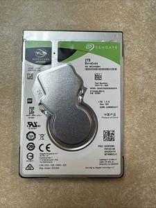 ST2000LM015, WDZ, WU, PN 2E8174-500, FW SDM1, Seagate 2TB SATA 2.5 HDD - Picture 1 of 2