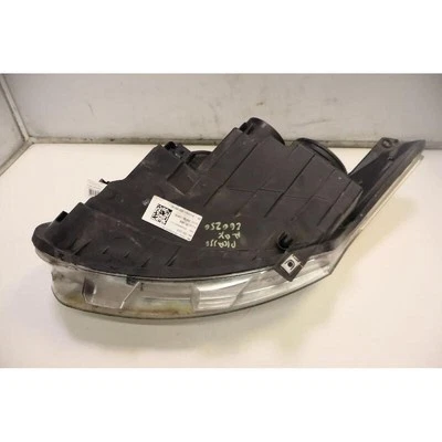 PROIETTORE DX CITROEN - DS C3 PICASSO (09-12) 1.4 16V (70KW) MNV 2009 - Immagine 1 di 4