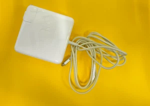 Original Authentic Apple Macbook Pro Adapter 85W MagSafe 2 A1398 Charger - Picture 1 of 7