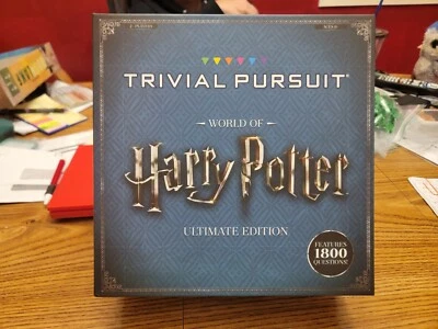 Trivial Pursuit: World of Harry Potter Ultimate Edition Completo Usado - Imagem 1 de 4