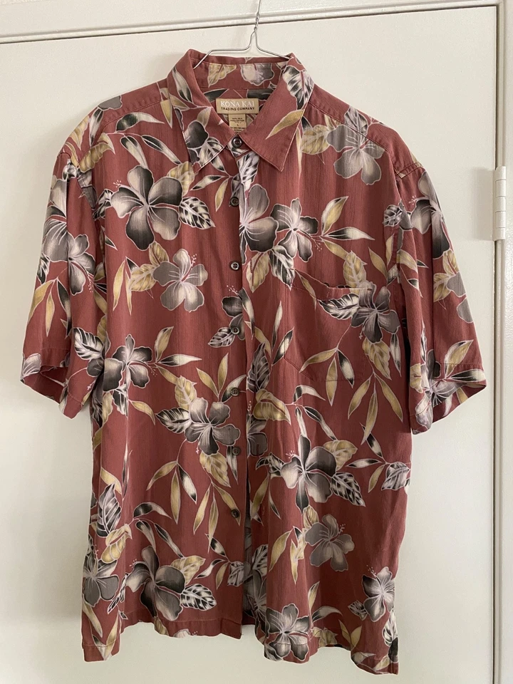 复古 Kona Kai Trading Company 夏威夷衬衫 LG 勃艮第花卉黄色灰色 — 第 1/4 张图片