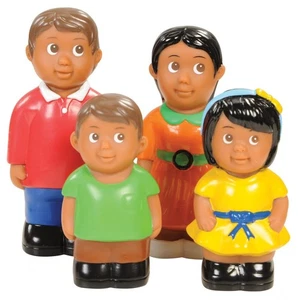 Kaplan Early Learning Multicultural Family Figures - 4 Pieces - Picture 1 of 3