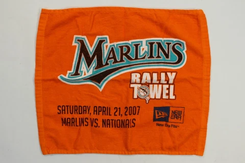 Miami Florida Marlins MLB Baseball Rally Towel April 21 2007 vs Nationals Cover