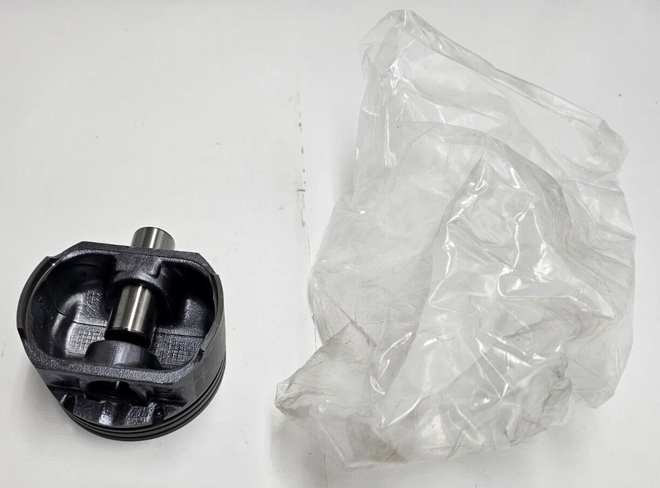 Pistón 5013 STD para Ford Crown Victoria Lincoln Town Car 2011 Foto 1 de 4