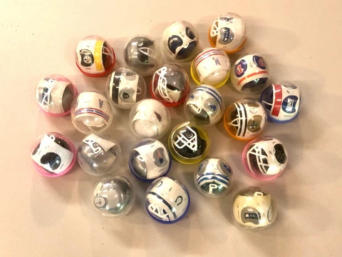 Vintage 80s-90s NFL Helmet Gumball AA OPI Vending Machine Plastic Mini Football Cover
