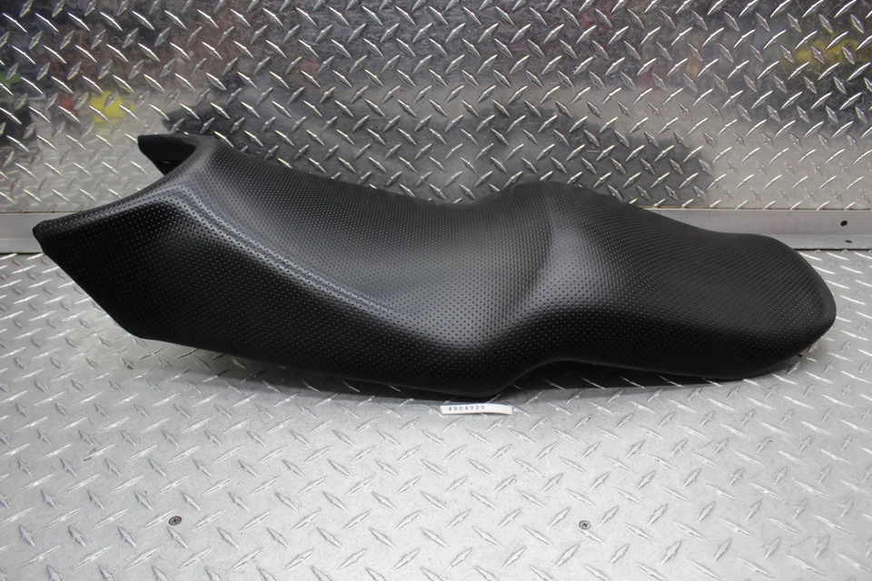 Yamaha FZ6S 2006 asiento delantero sillín 4S8-24730-00-00 Foto 1 de 4