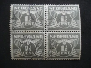 Block of 4 Used Stamps Netherlands 1924 Issue - Picture 1 of 2