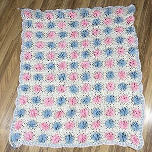 Vintage Crochet Afghan Blanket 3D Rose Throw Handmade Granny Square Pink 50 X 42 - Picture 1 of 6