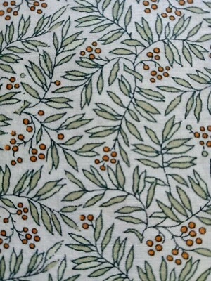 Vintage WILLOW LEAVES WITH BERRIES Liberty Tana Lawn cotton approx 30 x 30 cm - Image 1 of 4