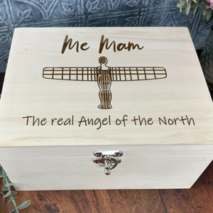 Mam Arbennig Welsh Language Special Mum - Personalised Luxury Wooden Memory Box - Picture 1 of 7