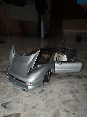 MODELLINO AUTO - JAGUAR XJ220 - SCALA 1:18 - MAISTO - IN BUONE CONDIZIONI - Immagine 1 di 4