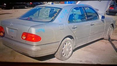 Mercedes Benz Clase E 1997 alernator 94 95 96 97 210 tipo E3203,2 l Foto 1 de 4