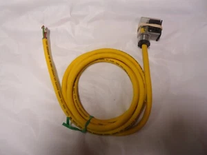 E54864 SUPRENE 105 18 AWG (.82MM2) 3/C SJEOO 300 V 3 WIRE CORD 110V AC/DC RELAY - Picture 1 of 5