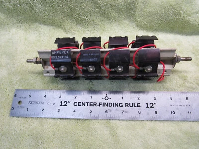 Radio de transmisión de diodo Phillips BYX39 pila rectificadora AMPEREX RS3.52412S de colección Foto 1 de 4