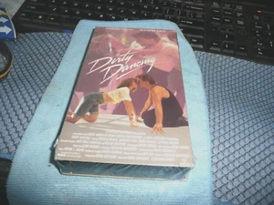 Tape original sealed clean Movie [ Swayze } Dirty Dancing 1987 - Picture 1 of 4