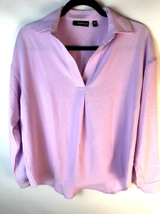Rafaella ladies relaxed fit Soft Textured High-Low Hem Cuffed Sleeve Woven Top - Foto 1 di 5