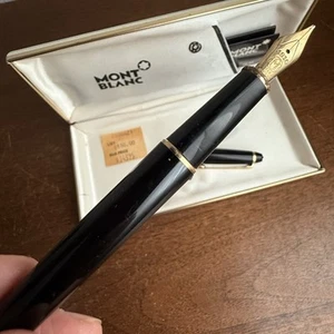 MONTBLANC Black 14C Gold 585 MEISTERSTUCK 146 Piston Fountain Pen - Picture 1 of 10