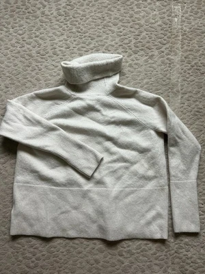 Suéter de Lana Athleta Crema Pequeño Pequeño Foto 1 de 3