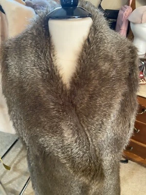 Chaleco de piel, Savile Row & Company London imitación talla grande forrado diseñador de lujo Foto 1 de 4