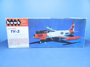 Kit 1/48 Vintage 1966 Hawk Nº 512-100 LOCKHEED TV-2 ENTRENADOR ESTRELLA FUGAZ - Imagen 1 de 4