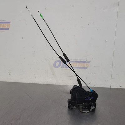 18 2018 TOYOTA 4 RUNNER DOOR LOCK LATCH ACTUATOR FRONT RIGHT PASSENGER  - Image 1 of 4