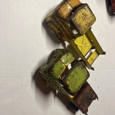 Camión Wyandotte años 40 lote de 2 piezas o restaurar excavación de suciedad transporte Foto 1 de 4