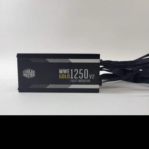 Cooler Master Gold 1250 v2 1250W Vollmodulares Schaltnetzteil - Bild 1 von 7