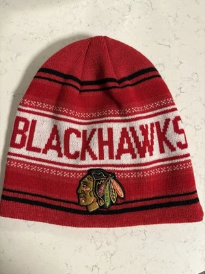 NWT Chicago Blackhawks Red Zephyr Adult OSFM Winter Knit Hat NHL Hockey Beanie - Image 1 of 4