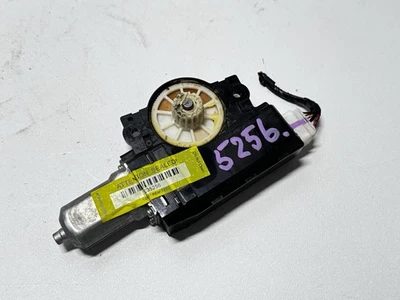 2006-2010 Hummer H3 H3T Sunroof Moon Roof Electric Power Motor 47107110670 OEM - Image 1 of 4