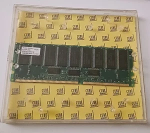 Cube Hyundai 256MB PC2100R-25330 DDR 266MHZ ECC Desktop Memory - Picture 1 of 2