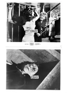 MURDERS IN THE RUE MORGUE 1971 ORIGINAL MOVIE PHOTOS LOT #1 (2) E.A. POE H LOM - Picture 1 of 1