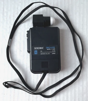 Medidor de luz Sekonic DIGI LITE L-318B con estuche Foto 1 de 4