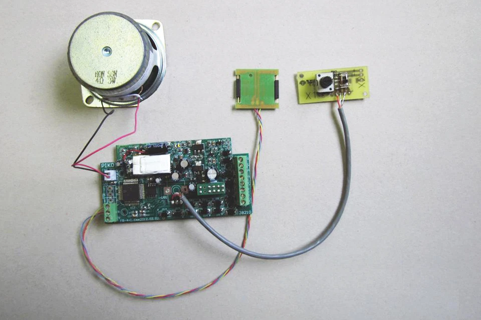 Piko America 36221 American Steam Sound Kit Analog G Gauge Trains - Image 1 of 1