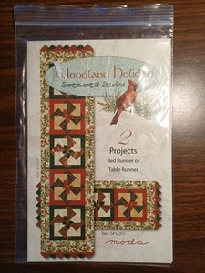 Moda QUILTMUSTER "Woodland Holiday" zusammengesetztes BETT oder TISCHLÄUFER Weihnachten - Bild 1 von 2