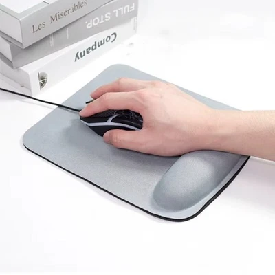 Mouse Pad with Wrist Rest Black Support Anti-Slip Mat for Laptop PC NEW - Image 1 of 4