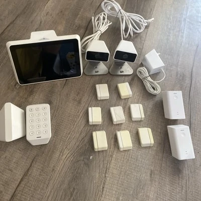 xfinity home security system sensor, camera, touch screen, keypad. - Image 1 of 4