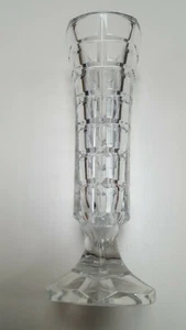 Jarrón de cristal pesado transparente con diseño de parche cuadrado 9 pulgadas - Imagen 1 de 3