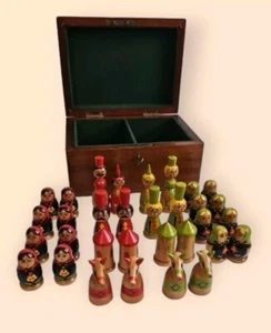 Seltene Vintage Schachfiguren ethnische russische NISTPUPPEN Volk Holz ALTE UDSSR BOX - Bild 1 von 24