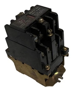 Allen-Bradley 700-N600A1 Steuerrelais 300V 10A - Bild 1 von 3
