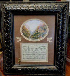 Hermana Preciosa Arte Conmemorativo Enmarcado Iglesia Increíble Gracia Caja de Música Thomas Kinkade  - Imagen 1 de 4