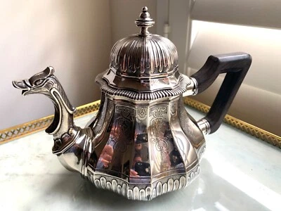 TETERA DE PLATA BELGA DIGNA DE MUSEO RARA DEL SIGLO XVIII, c. 1722-26 por PIETER COLLÉ Foto 1 de 4