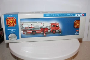 Corgi Classics 2000 #53801 Mack CF Tower Ladder "Allentown" PA LTD 4178 of 5000 - Picture 1 of 13