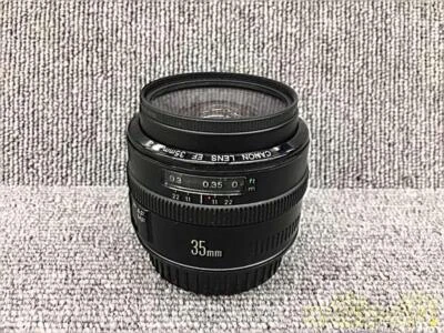 CANON EF 35MM 1:2 Wide-angle prime lens - excellent - Image 1 of 4