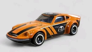 NISSAN FAIRLADY Z Diorama Collectible Orange DieCast Car 1/64 LOOSE  - Picture 1 of 7