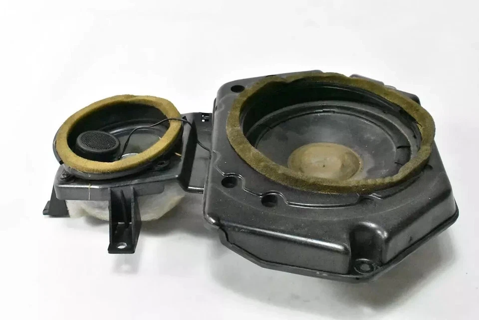 90-95 Mercedes R129 500SL SL500 Right Passenger Side Door Panel Speaker OEM - Image 1 of 4