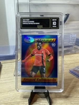 2022-23 Topps Finest Flashbacks UEFA Europa Arnaud Kalimuendo RC Rookie 31/99 - Image 1 of 2