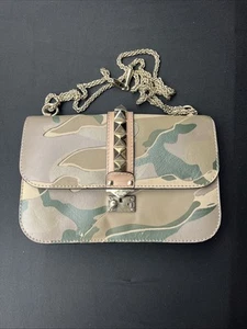 Valentino Garavani Glam Lock Shoulder Bag Camo Leather and Canvas Medium - Picture 1 of 6