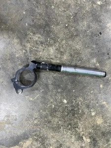 09 10 11 12 Kawasaki Ninja ZX6R 600 Manillar Derecho Clip en R Usado - Imagen 1 de 8