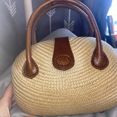 复古棕褐色硬质钱包带编织 Buri Straw 二手状况完好 — 第 1/4 张图片